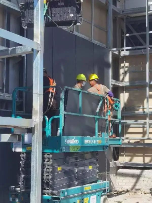 众志成城抗疫情！山河智能高空机械助力惠州方舱医院建设