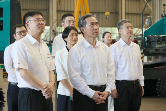 中国贸促会会长任鸿斌调研山河智能