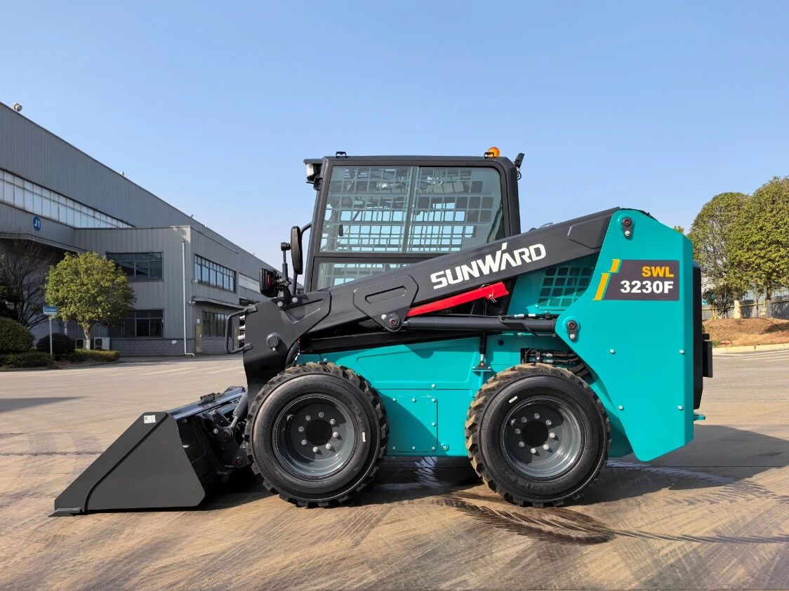 瞄准欧美高端市场，山河智能成功推出SWL3230F、SWL4038F两款滑移装载机
